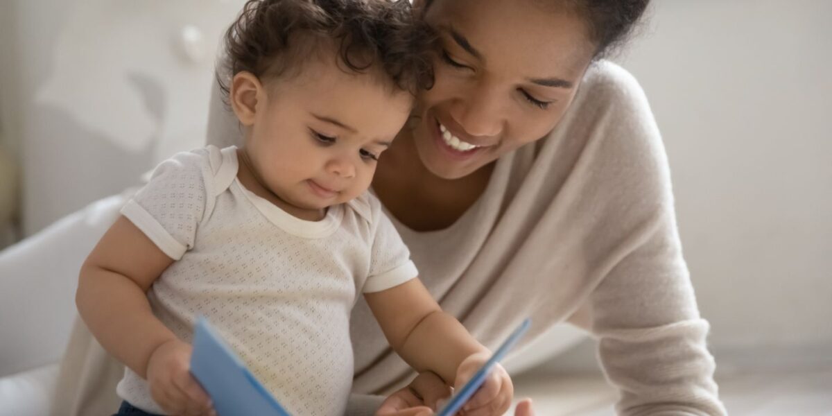 Les mères sont bien plus nombreuses que les pères à délaisser leur vie professionnelle pour s'occuper de leurs enfants.