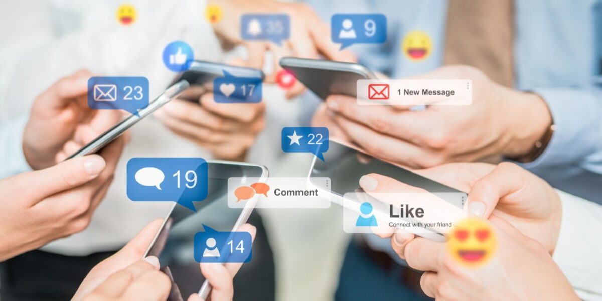L’omniprésence des réseaux sociaux et la porosité croissante entre vie professionnelle et vie privée ont donné naissance au workfluencer.
