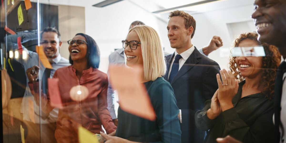 Quatre axes d'actions RH au service du bien-être de vos collaborateurs.