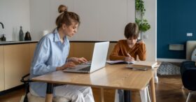 Pourquoi la parentalité doit être (aussi) l’affaire des RH