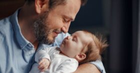 Congé parental : l’employeur ne peut plus le refuser pour non-respect du délai de prévenance