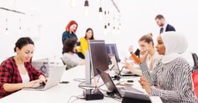 Religion au travail : qu’est-ce qui est autorisé ?