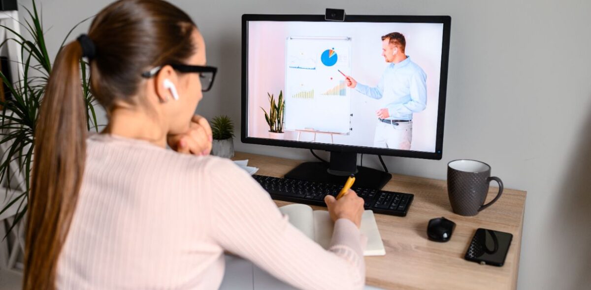 Les codes de la formation sont bousculés par les usages numériques.