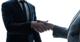 Accord de non-débauchage : l’Autorité de la concurrence dit stop