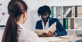 Pourquoi utiliser une grille d’entretien pour vos recrutements ?