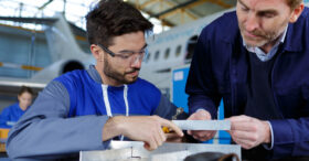 Comment les candidats recherchent un emploi dans la défense