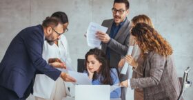 La « quiet promotion »&nbsp;: travailler plus pour gagner… pareil