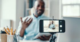 Comment présenter les collaborateurs de son entreprise de manière authentique&nbsp;?