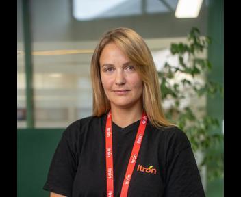 Cindy, Opératrice référente & Coordinatrice suppléante en production chez ITRON