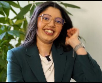 Jihen, Chargée de recrutement