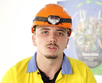 Léo, apprenti maintenance