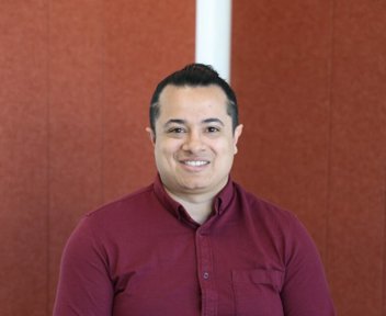 Xavier Philibert, Technical Presales Consultant
