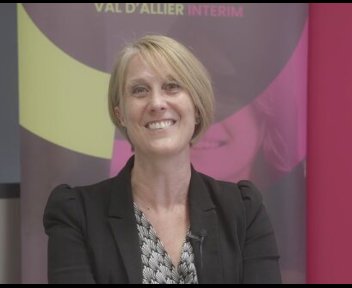 Karine, Responsable d'agence