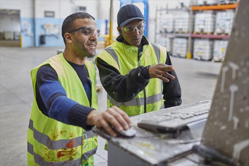 Akzo Nobel emploi