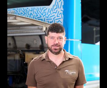 Aurélien, Chef d'équipe atelier chez Transport de l'Ain