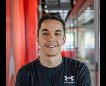 Anthony, Développeur Front-End chez Plus que PRO