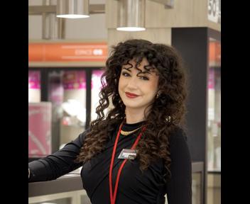 Patricia, Vendeuse chez Diamantor Investissement