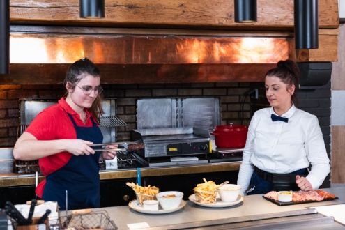 Constant bar à Bière et à Manger carrière