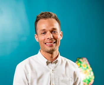 Alexis Couvez, Responsable de la communication