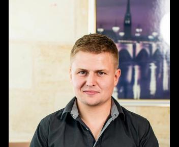 Adrien, Chargé de développement chez KD DISTRIBUTION