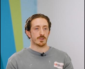 Alexis, Agent de fabrication