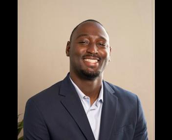 Waly, Responsable de Secteur chez Altidom