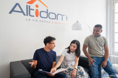 Altidom emploi