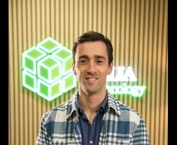 Francisco, Ingénieur en développement chez AGILIA Technologies