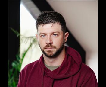 Maxime, Chef d'équipe Entretien S.A.P. chez Eric Lequertier
