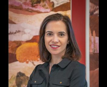 Adélaïde, Consultante en Conduite du Changement chez eXalt