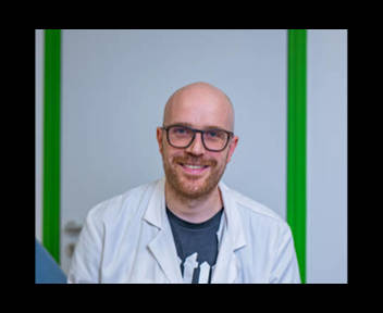 Valentin, médecin MPR chez Centre Espoir