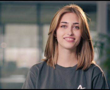 Cynthia, Usineur Régleur