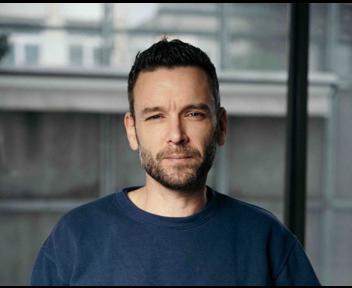 Romain, Mécanicien moto