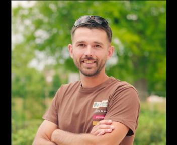 Corentin, Chef d'équipe Création chez Bourdin Paysage