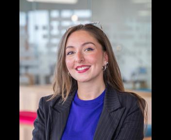 Manon, Chargée RH chez T-T Consulting