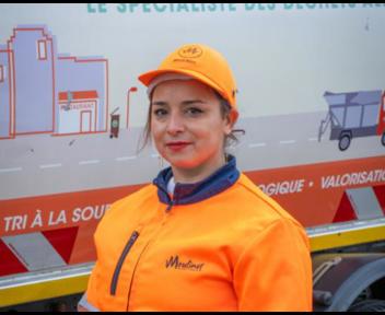 Oana, Chauffeuse collectrice 