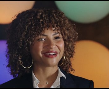 Sandra, Chargée d’Affaires Gestion Privée