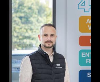 Paul, Manager Location chez Bonhomme Pole Auto