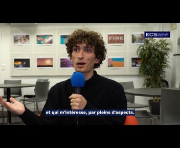 Pourquoi se réorienter en communication avec l’ECS ? Témoignage de Gustave