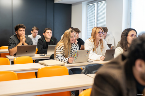 ECS PARIS carrière