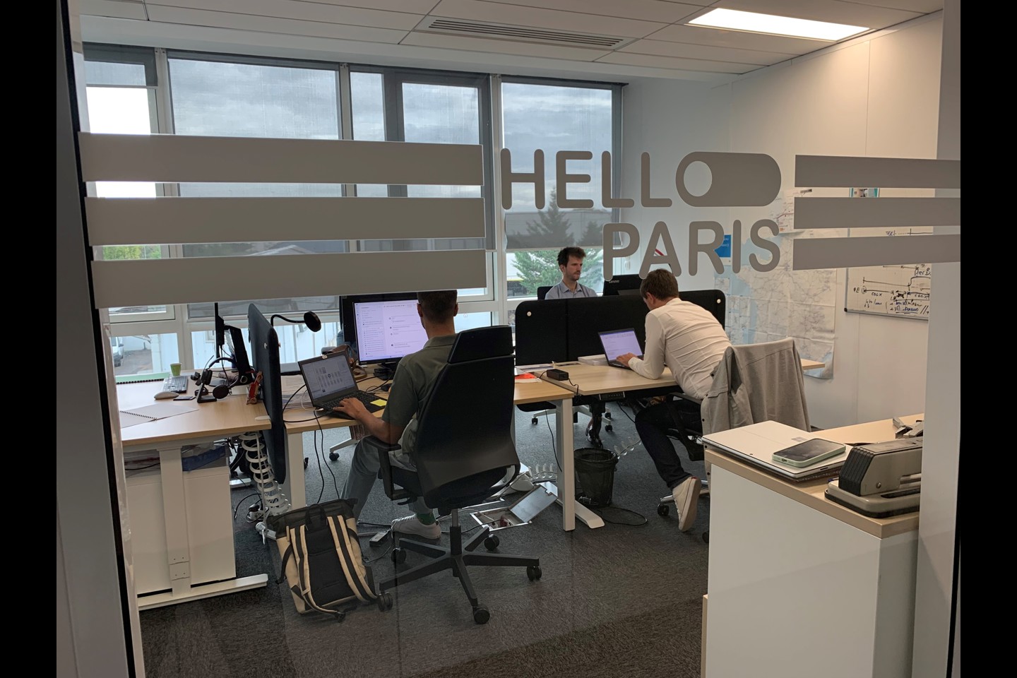 emploi Hello Paris Hello Paris emploi