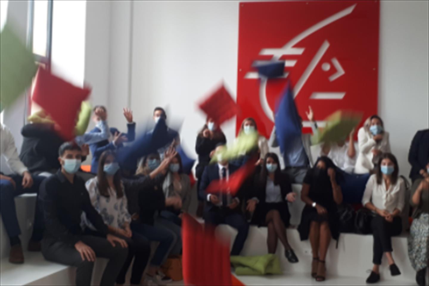 Caisse d'Epargne Loire Drome Ardèche Recrutement Candidature Rapide et Facile HelloWork