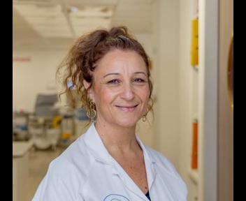 Céline, Employée relation donneurs à l'EFS