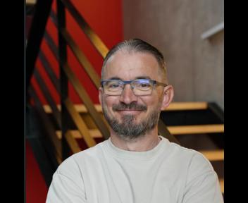 Sylvain, Responsable Déploiement Fibre chez Groupe Alphalink