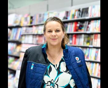 Aline, Cheffe du département PFT (Produits Frais Traditionnels)