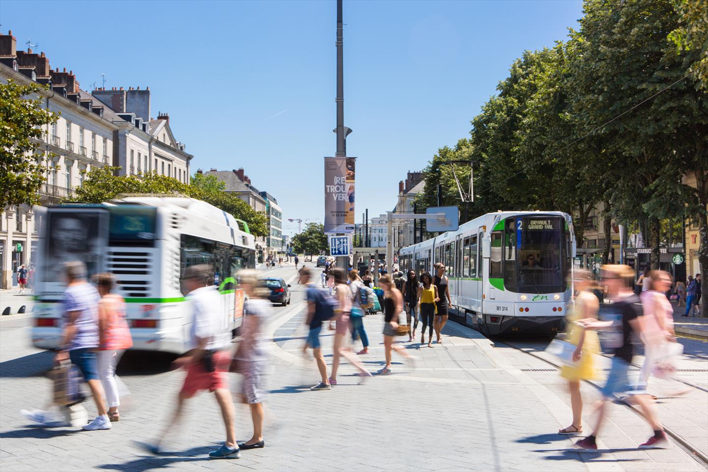 Offre Emploi CDI Conducteur de Bus Nantes (44) - Recrutement par ...