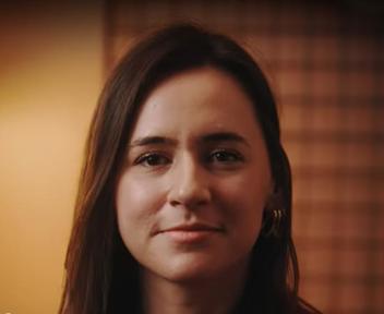 Justine, Account Manager chez Hellowork