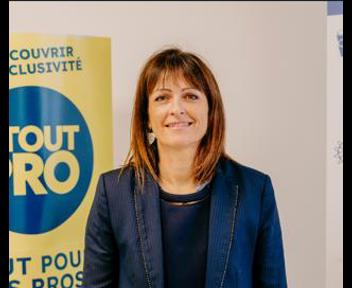 Gwénaëlle, Chargée du recouvrement chez M+ Matériaux