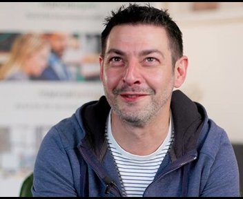 Aurélien, Technicien électronique