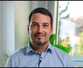 Valentin, Directeur Régional 